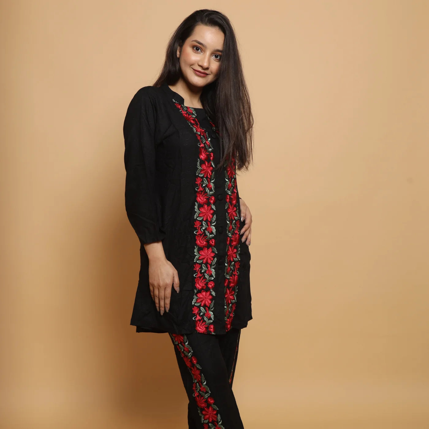 Black Thread Cord Set