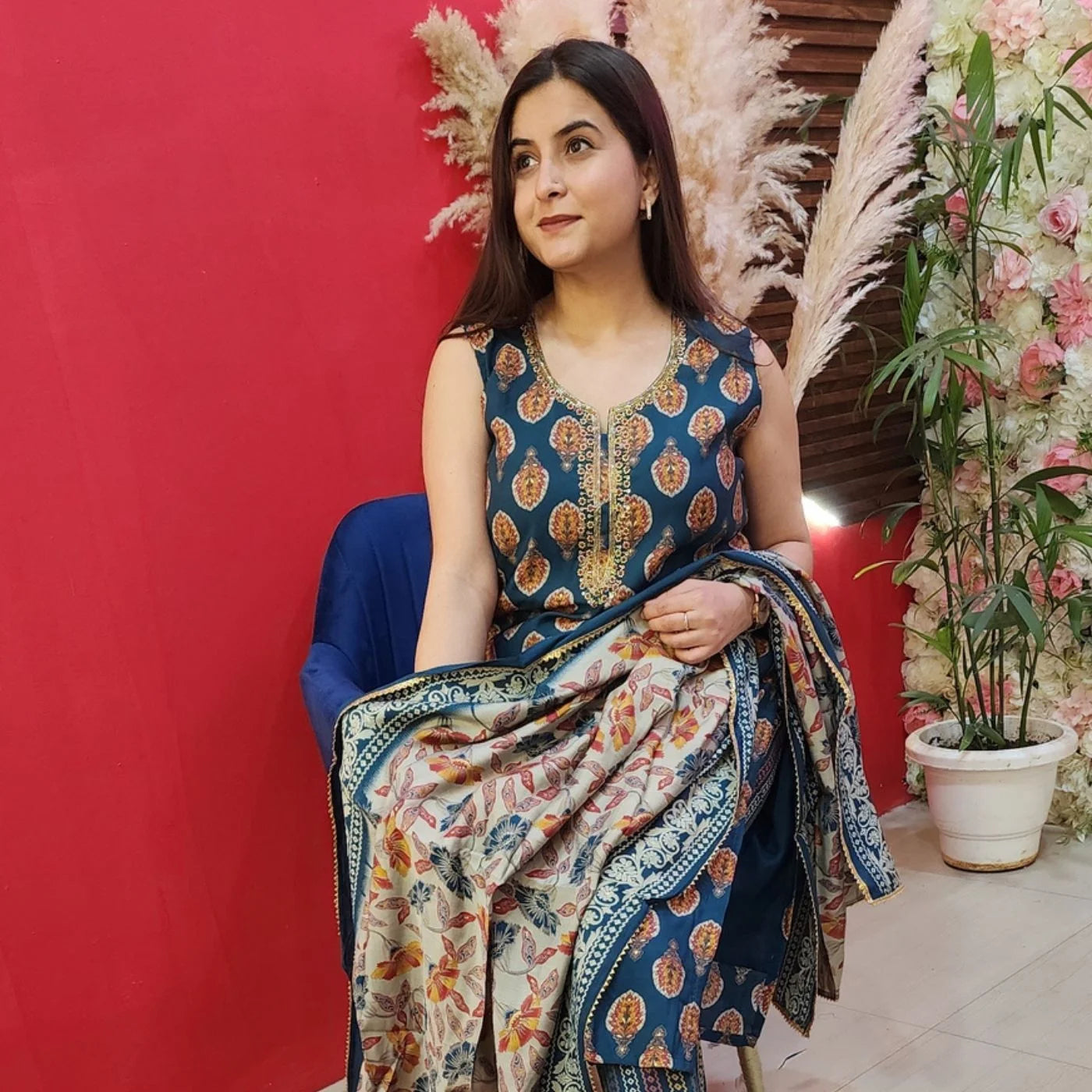 Bottle Green Digital Print Muslin Suit