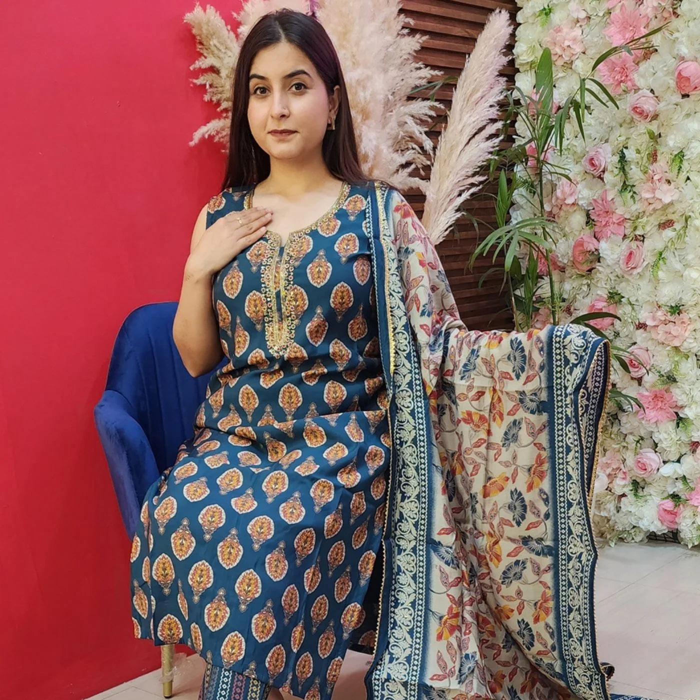Bottle Green Digital Print Muslin Suit